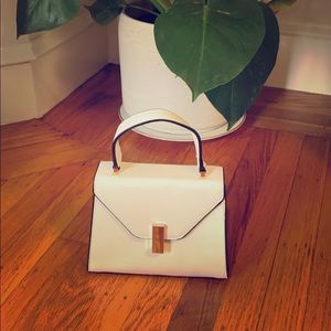 White handbag Forever 21
